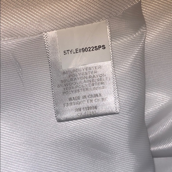 Silver Studded White ”Priorities” Blazer Size L - Picture 7 of 8